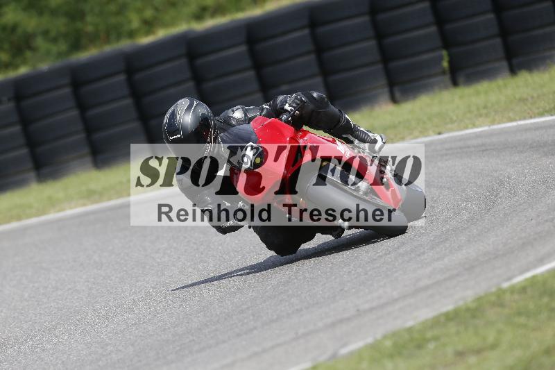 /40 24.08.2026  Cornu Master School ADR/rot-rouge/93
